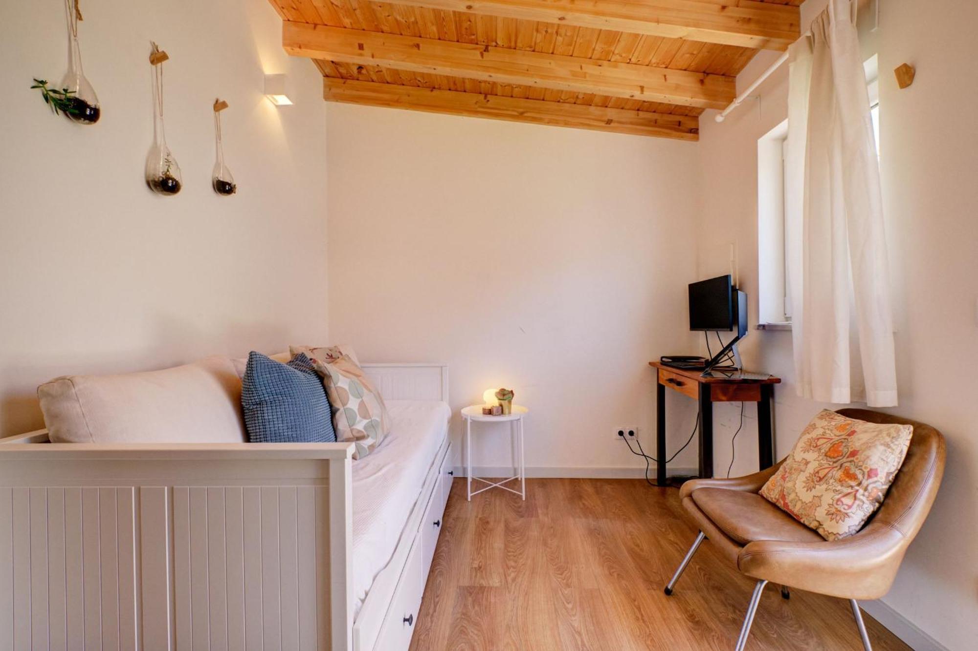 Comfortable Town House In Quiet Area By Lovelystay Lissabon Buitenkant foto